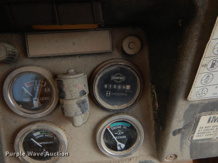 image for item ED9463 Fiat-Allis FL10 track loader