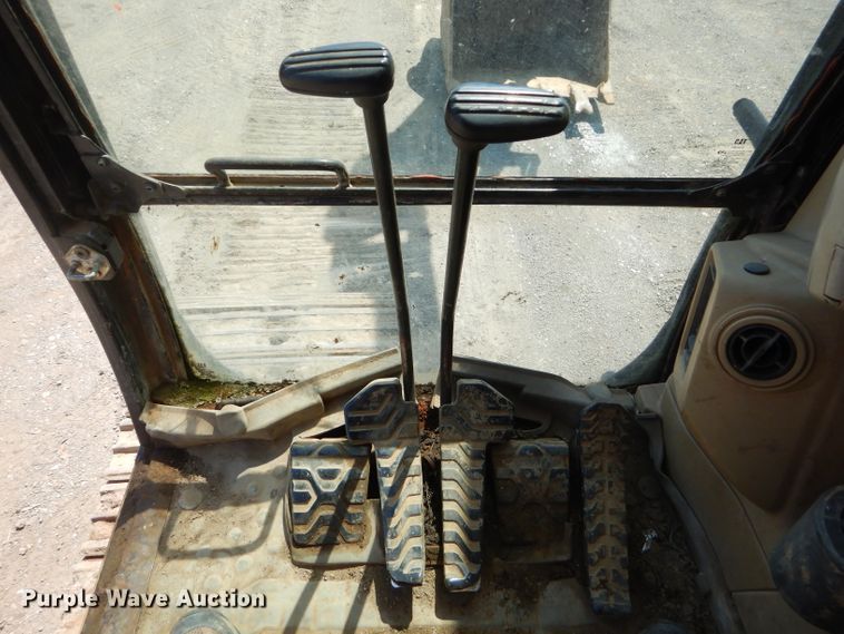 image for item ED9468 2007 Caterpillar 320C L excavator