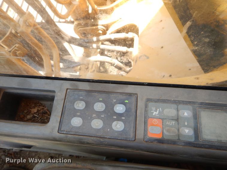 image for item ED9468 2007 Caterpillar 320C L excavator