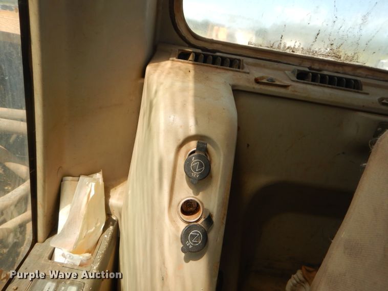 image for item ED9468 2007 Caterpillar 320C L excavator