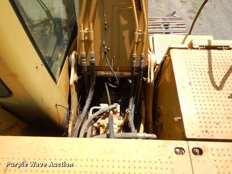 image for item ED9468 2007 Caterpillar 320C L excavator