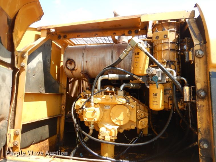 image for item ED9468 2007 Caterpillar 320C L excavator