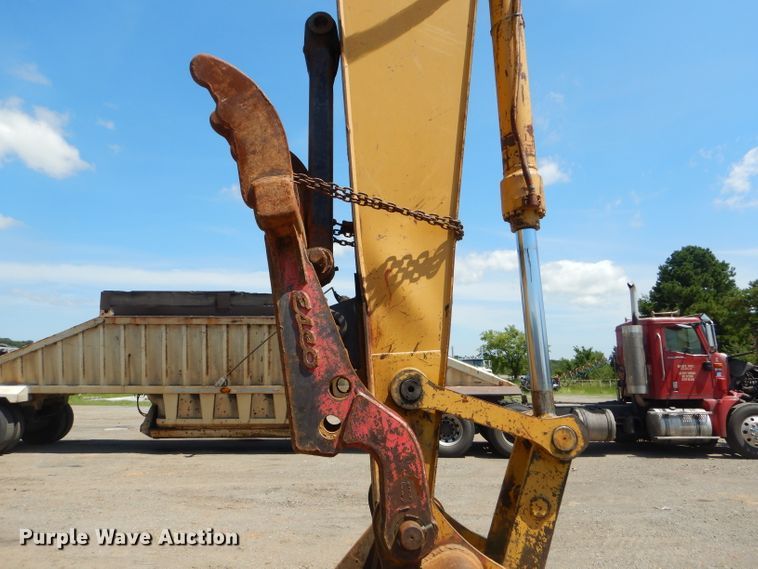 image for item ED9468 2007 Caterpillar 320C L excavator