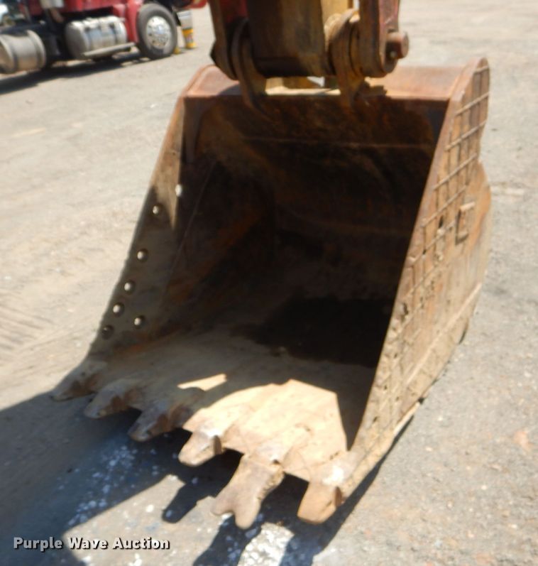 image for item ED9468 2007 Caterpillar 320C L excavator