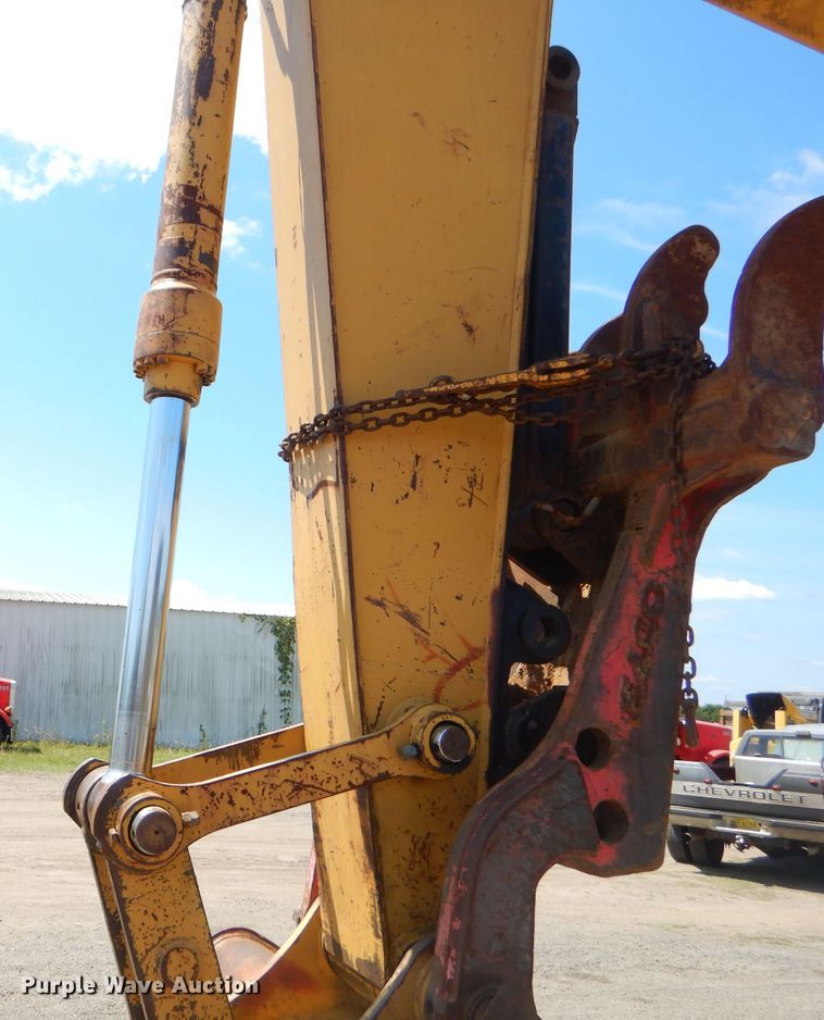 image for item ED9468 2007 Caterpillar 320C L excavator