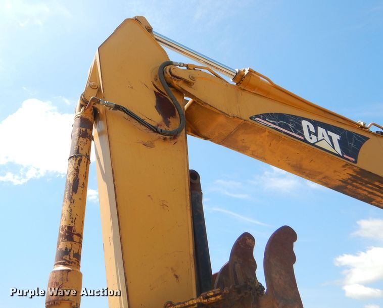 image for item ED9468 2007 Caterpillar 320C L excavator