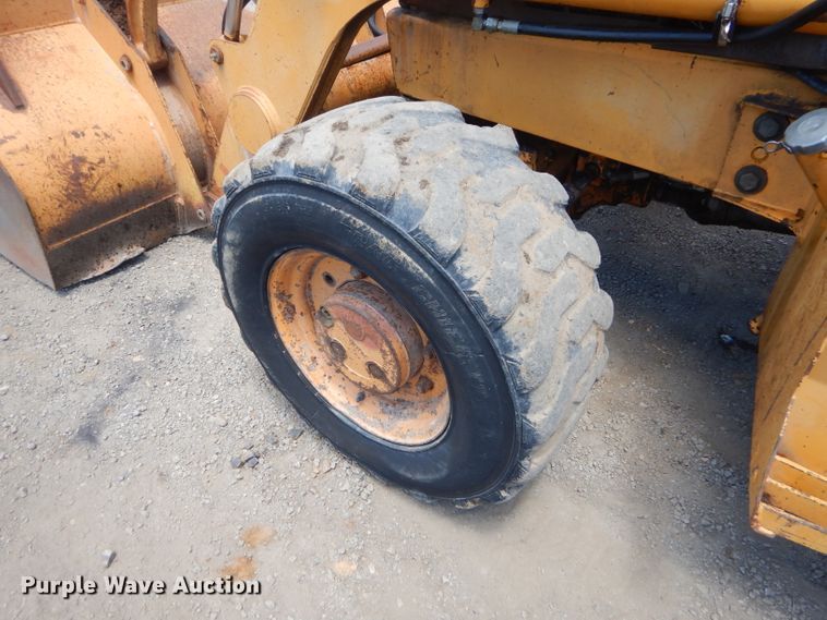 image for item ED9469 Case 580 Super L backhoe