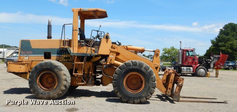 image for item ED9471 1989 Komatsu WA320-1 wheel loader