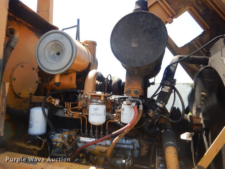 image for item ED9471 1989 Komatsu WA320-1 wheel loader