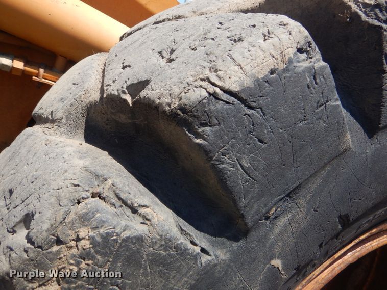 image for item ED9471 1989 Komatsu WA320-1 wheel loader