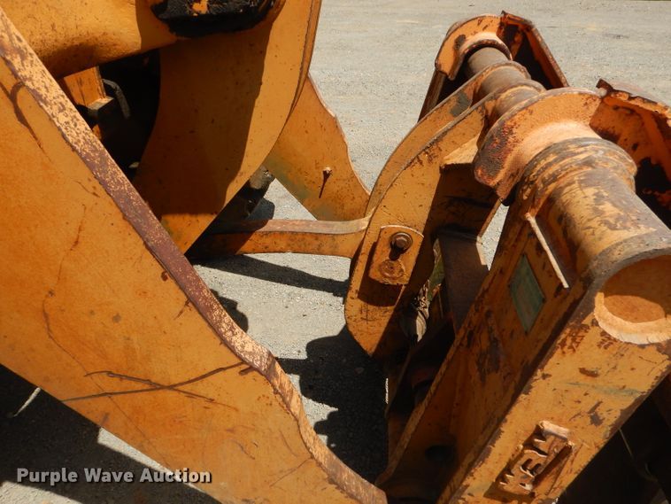 image for item ED9471 1989 Komatsu WA320-1 wheel loader