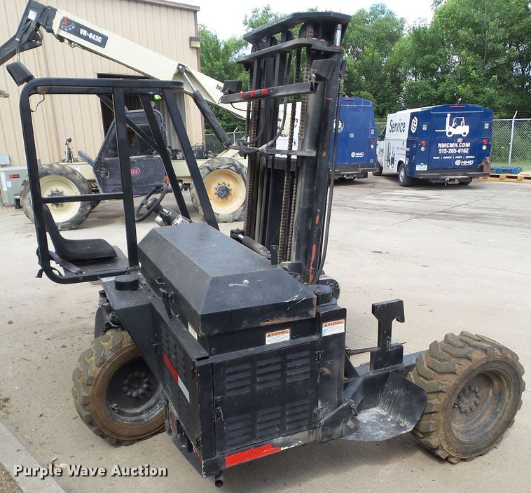 image for item EM9208 1997 Tail Gator 500HWD piggyback forklift