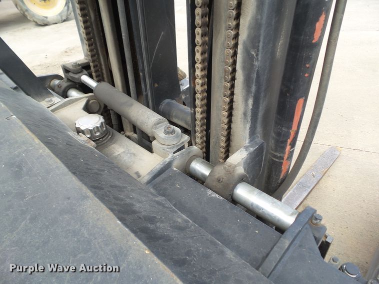 image for item EM9208 1997 Tail Gator 500HWD piggyback forklift