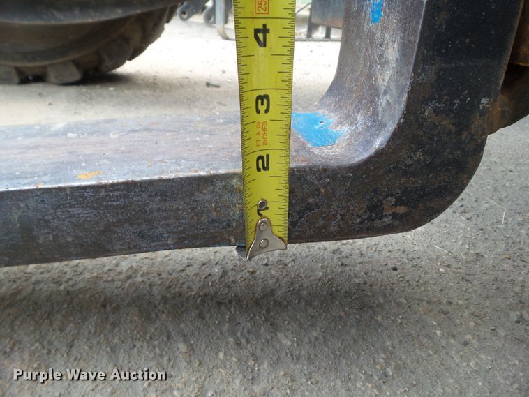 image for item EM9208 1997 Tail Gator 500HWD piggyback forklift