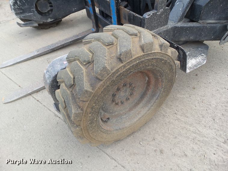 image for item EM9208 1997 Tail Gator 500HWD piggyback forklift