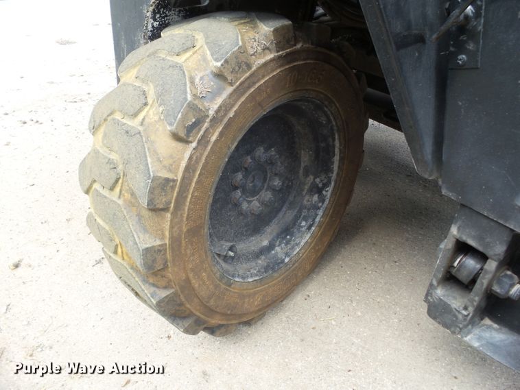 image for item EM9208 1997 Tail Gator 500HWD piggyback forklift