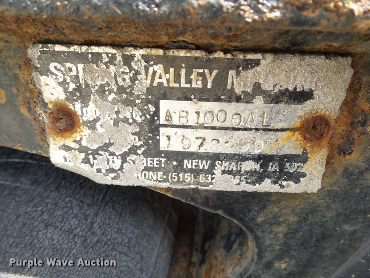 image for item EM9779 1990 White GMC WIA Aero truck chassis