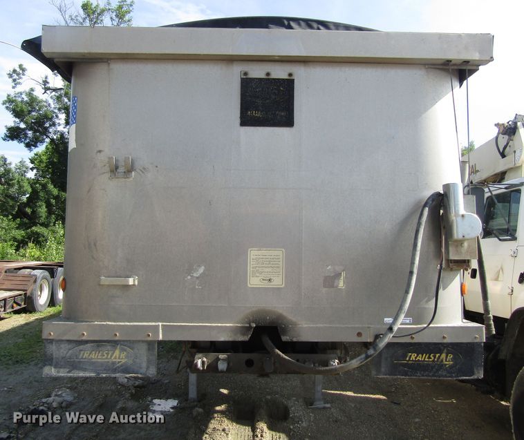 image for item EU9707 2002 Trailstar end dump trailer