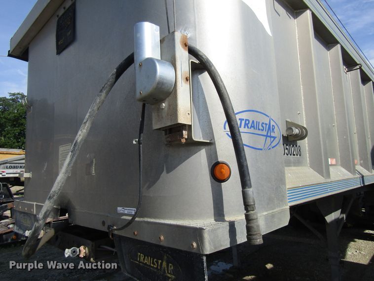 image for item EU9707 2002 Trailstar end dump trailer