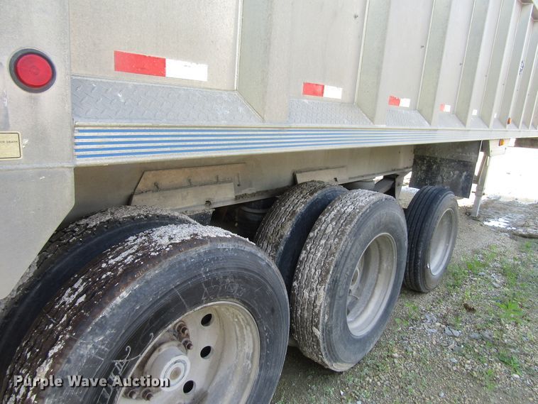 image for item EU9707 2002 Trailstar end dump trailer