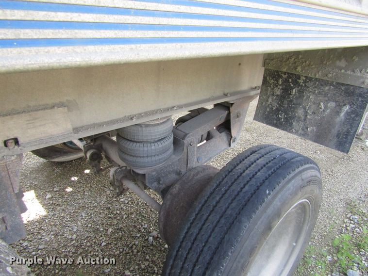 image for item EU9707 2002 Trailstar end dump trailer