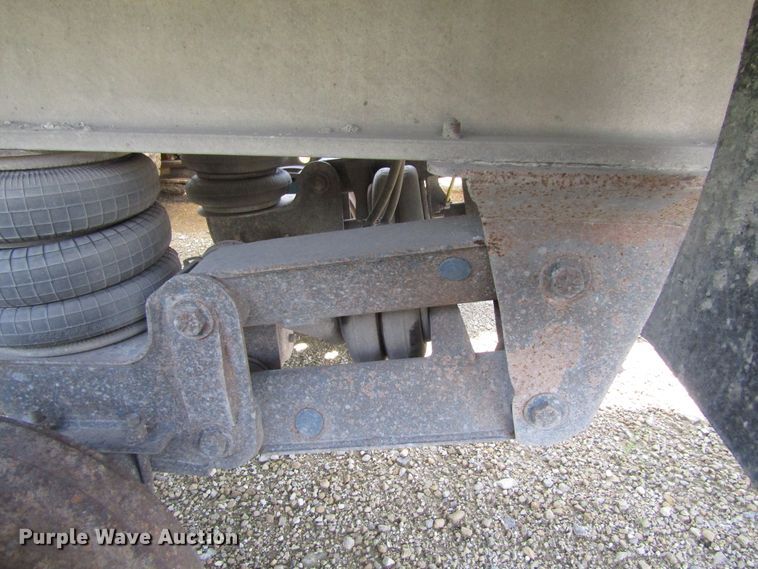 image for item EU9707 2002 Trailstar end dump trailer