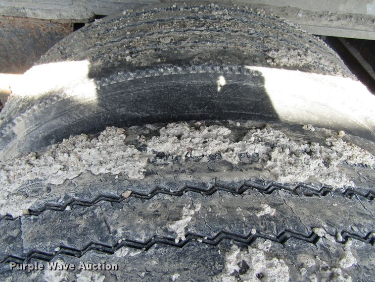 image for item EU9707 2002 Trailstar end dump trailer