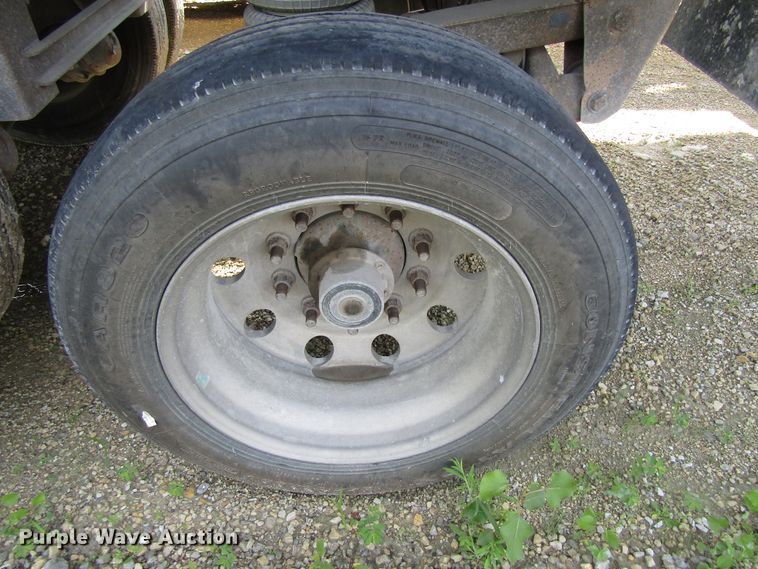 image for item EU9707 2002 Trailstar end dump trailer