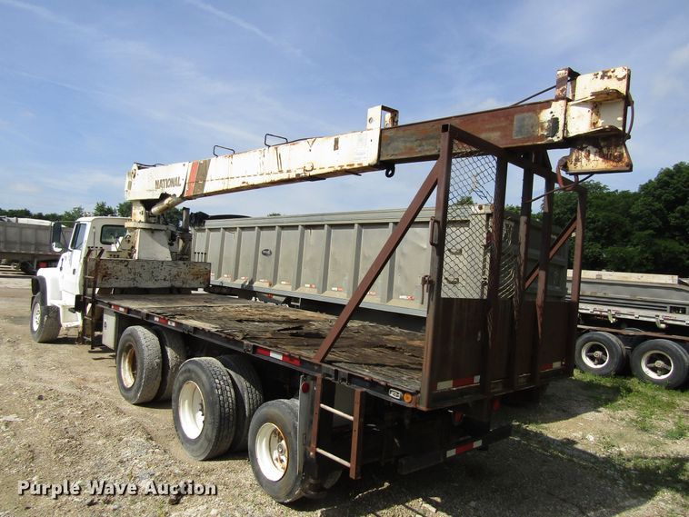 image for item EU9708 1997 Ford LT9000 crane truck