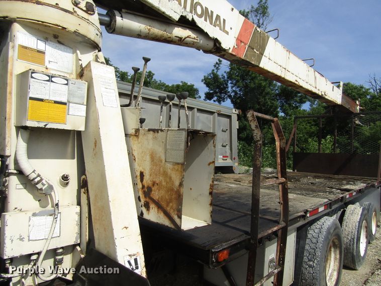 image for item EU9708 1997 Ford LT9000 crane truck