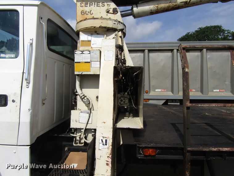 image for item EU9708 1997 Ford LT9000 crane truck