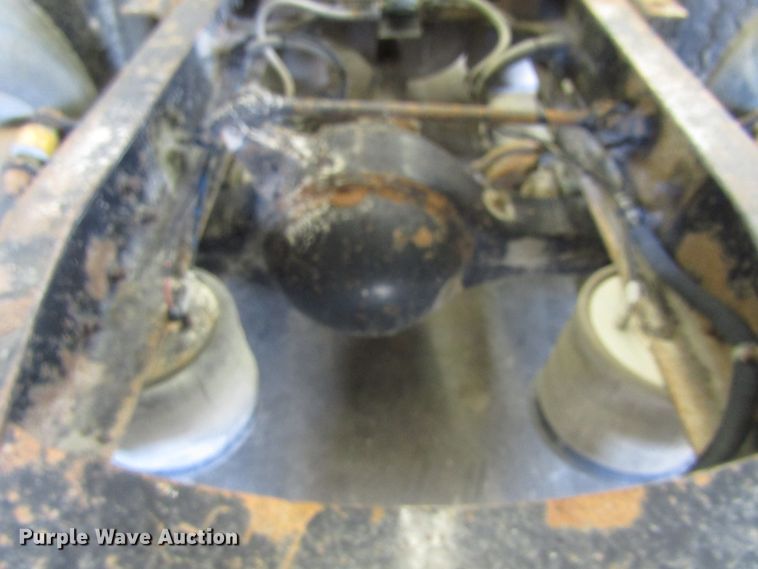 image for item EU9709 2006 Freightliner Columbia semi truck