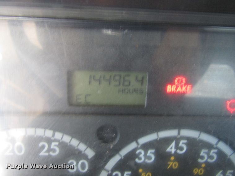 image for item EU9709 2006 Freightliner Columbia semi truck