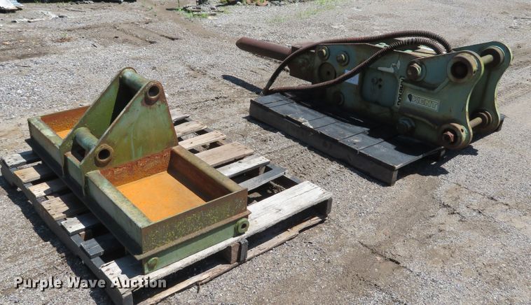 image for item EV9656 1999 Kent KHB10G breaker