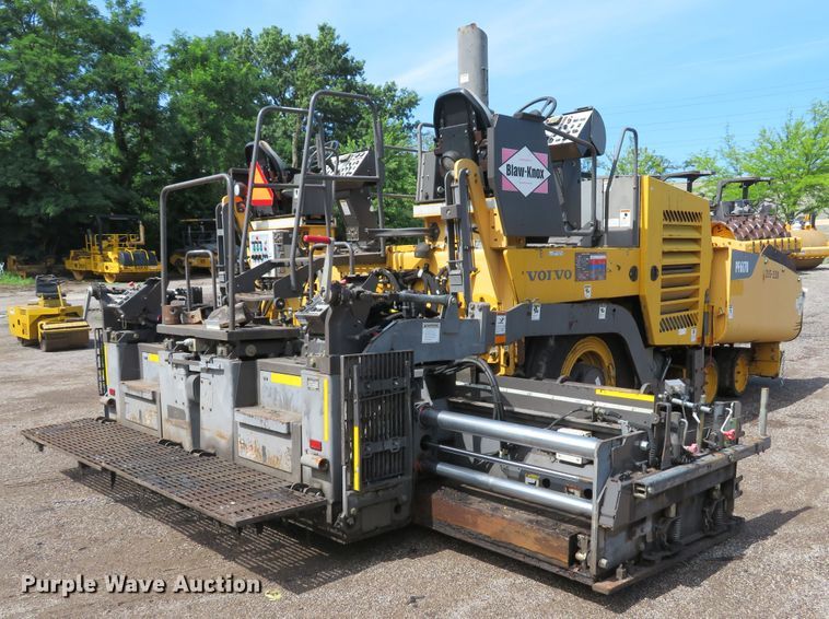 image for item EV9659 2011 Volvo PF-6170 paver