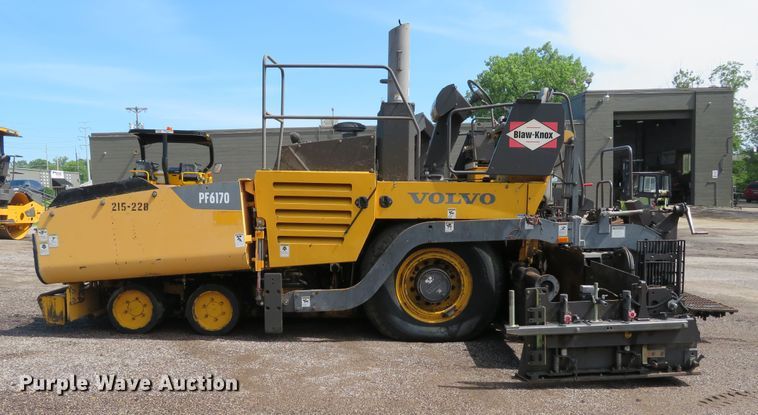 image for item EV9659 2011 Volvo PF-6170 paver