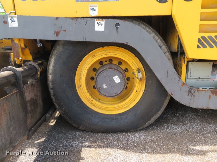 image for item EV9659 2011 Volvo PF-6170 paver