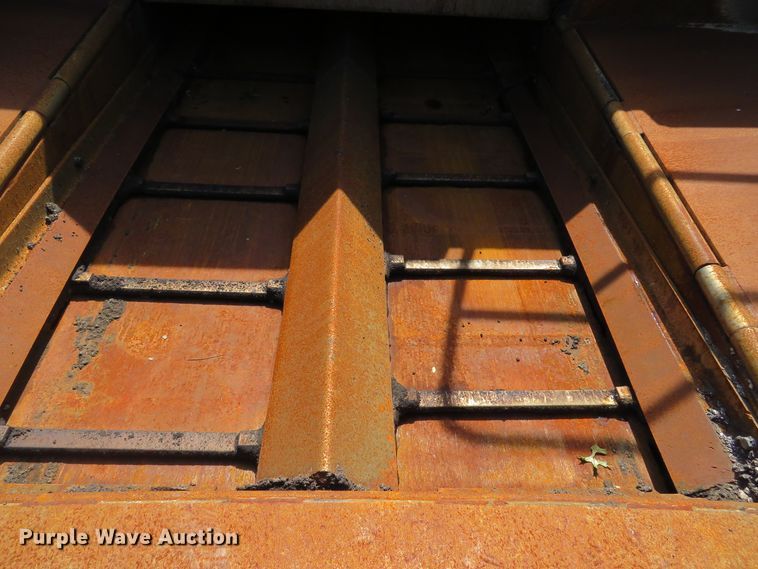 image for item EV9659 2011 Volvo PF-6170 paver