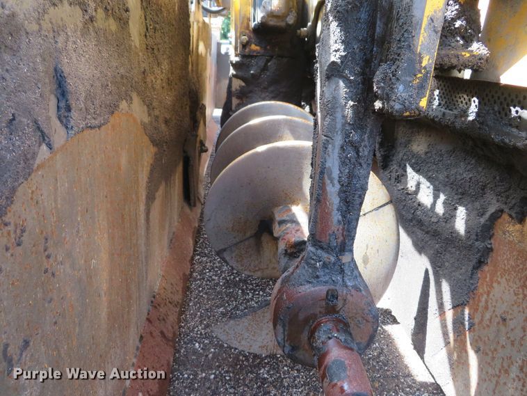 image for item EV9659 2011 Volvo PF-6170 paver