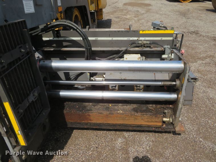 image for item EV9659 2011 Volvo PF-6170 paver