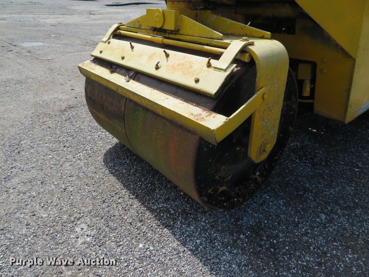 image for item EV9660 1993 Super Pac 320 double drum roller