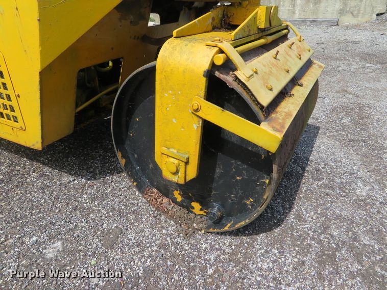 image for item EV9660 1993 Super Pac 320 double drum roller