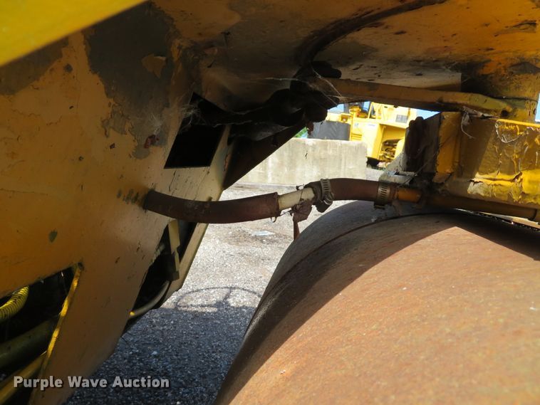 image for item EV9660 1993 Super Pac 320 double drum roller