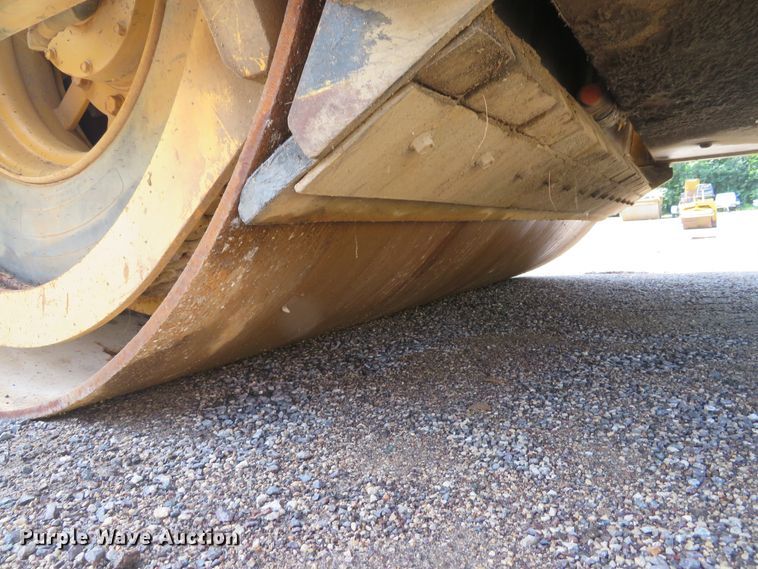 image for item EV9661 1996 Hypac C778A double drum vibratory roller