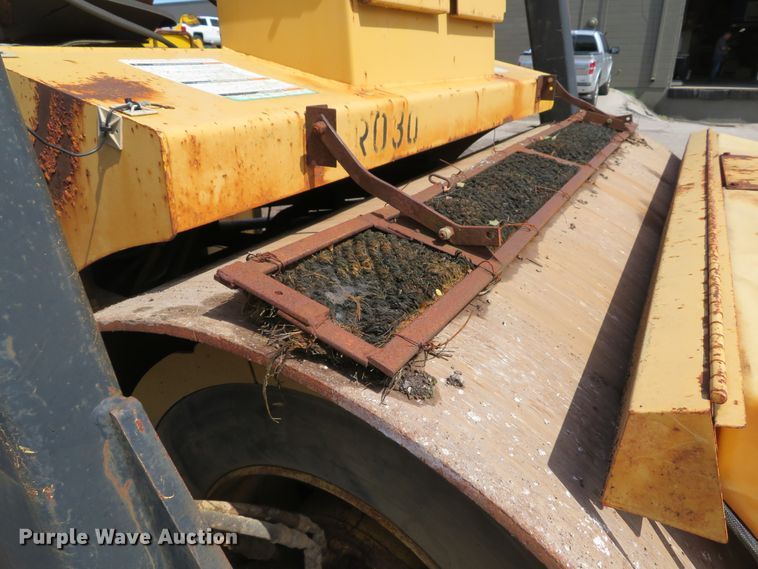 image for item EV9661 1996 Hypac C778A double drum vibratory roller