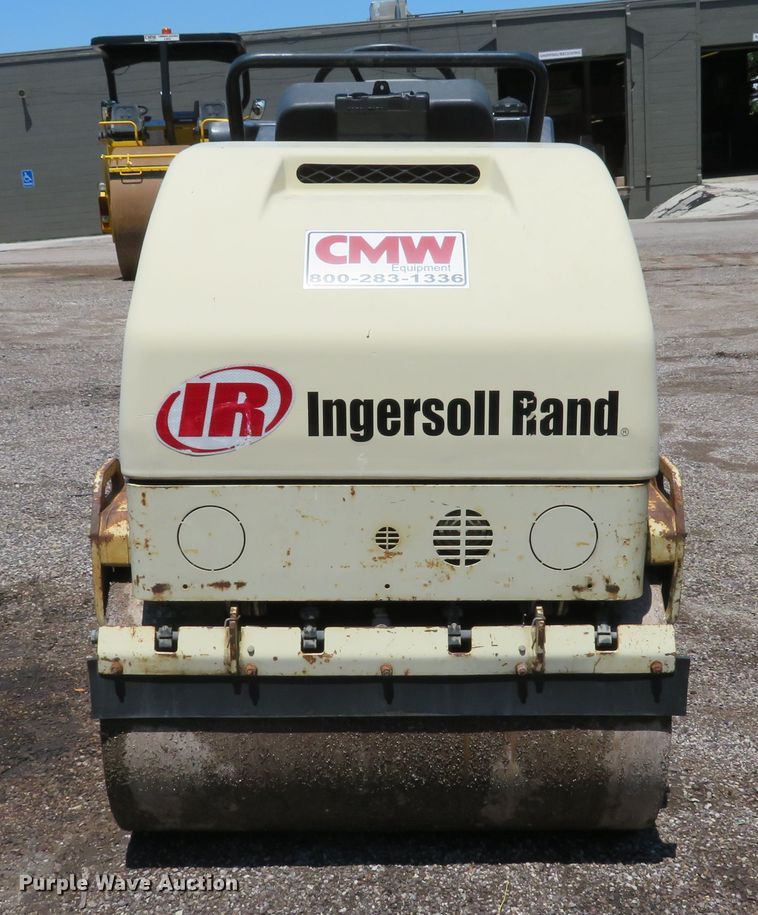 image for item EV9662 2002 Ingersoll Rand DD16 double drum vibratory roller