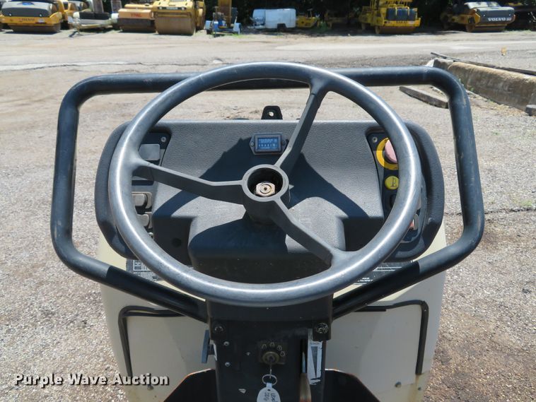 image for item EV9662 2002 Ingersoll Rand DD16 double drum vibratory roller