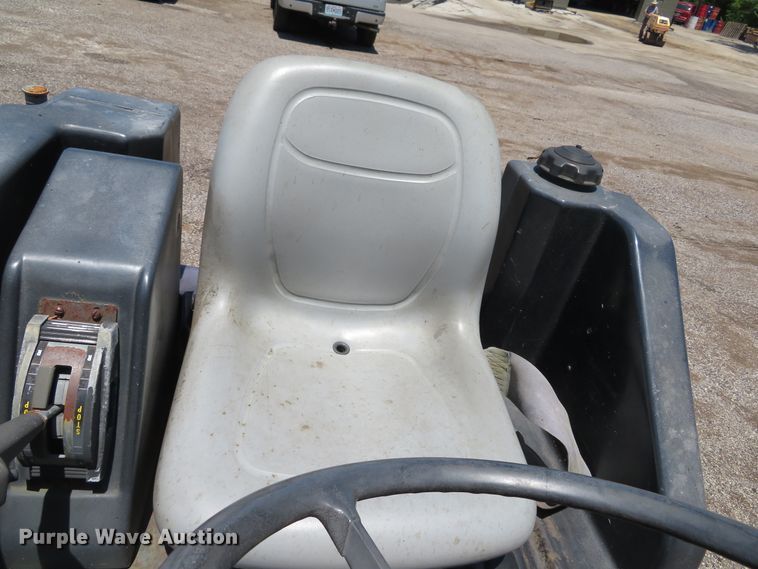 image for item EV9662 2002 Ingersoll Rand DD16 double drum vibratory roller