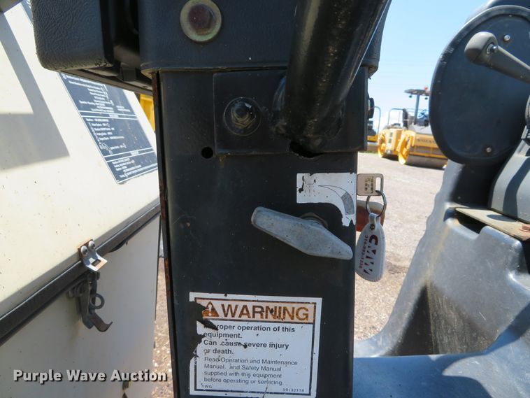 image for item EV9662 2002 Ingersoll Rand DD16 double drum vibratory roller