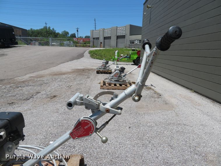 image for item EV9663 Stone CF464 power trowel